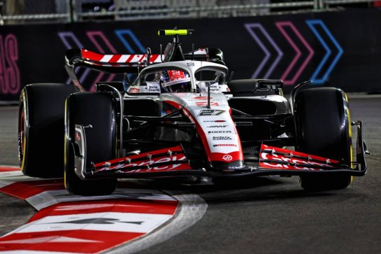 Nico Hulkenberg (GER) Haas VF-23.
17.11.2023. Formula 1 World Championship, Rd 22, Las Vegas Grand Prix, Las Vegas, Nevada, USA, Qualifying Day.
- www.xpbimages.com, EMail: requests@xpbimages.com © Copyright: Coates / XPB Images