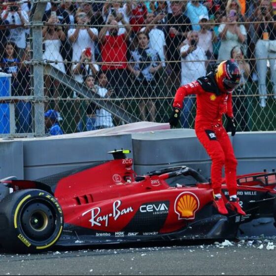 Sainz blames rivals for impeding him with ‘dirty air’