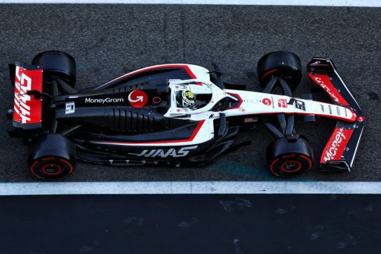 Oliver Bearman (GBR) Haas VF-23 Test Driver.
28.11.2023. Formula 1 Testing, Yas Marina Circuit, Abu Dhabi, Tuesday.
- www.xpbimages.com, EMail: requests@xpbimages.com © Copyright: Batchelor / XPB Images