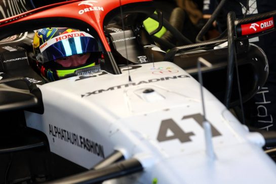 Ayumu Iwasa (JPN) AlphaTauri AT04 Test Driver.
28.11.2023. Formula 1 Testing, Yas Marina Circuit, Abu Dhabi, Tuesday.
- www.xpbimages.com, EMail: requests@xpbimages.com © Copyright: Batchelor / XPB Images