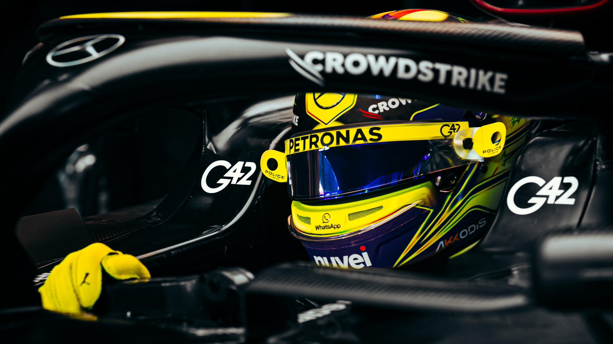 Hamilton: Red Bull development lead ‘definitely a concern’