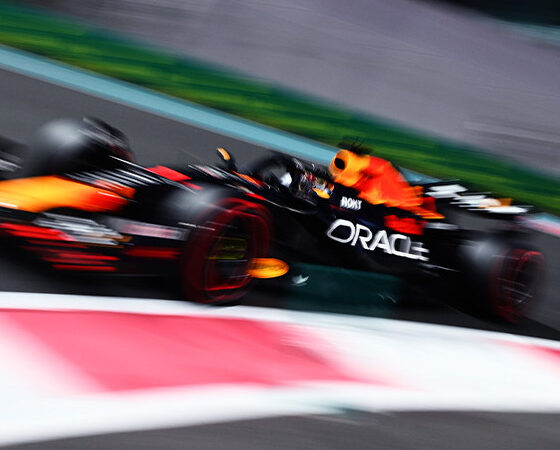 Verstappen: Abu Dhabi pole ‘very weird’ after RB19 struggles