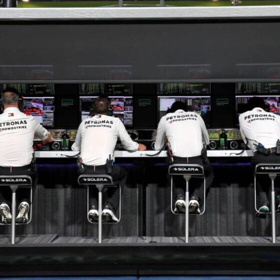 FIA and F1 considering race-cap rule for all F1 personnel