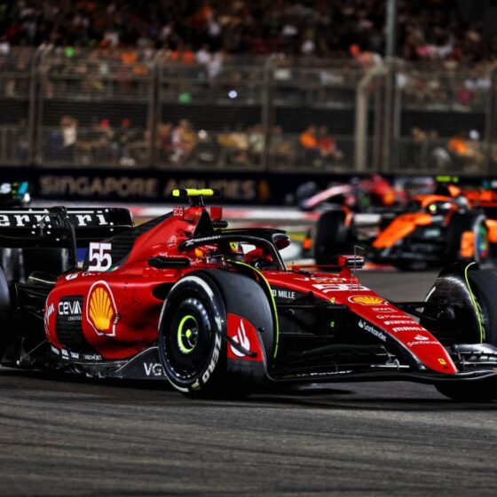 Sainz reveals contrast between Silverstone and Singapore F1 wins
