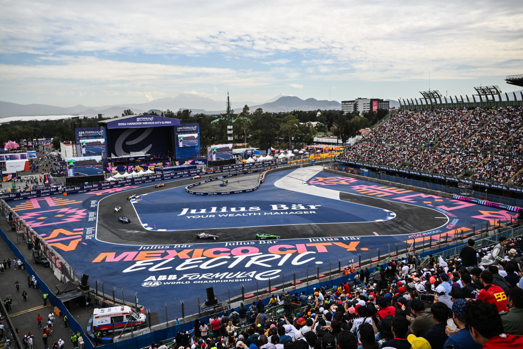 Formula E: Wehrlein enjoys lights-to-flag win in Mexico City
