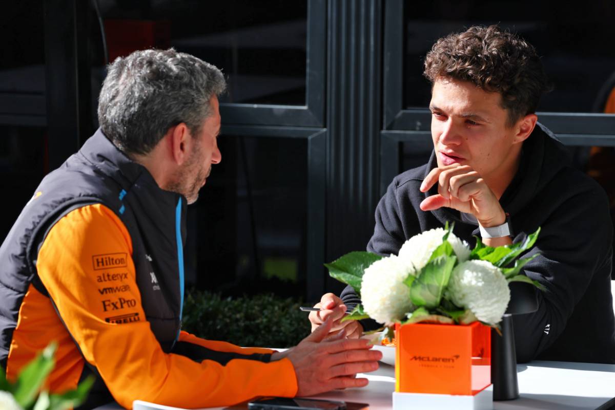 (L to R): Andrea Stella (ITA) McLaren Team Principal with Lando Norris (GBR) McLaren. 29.03.2023. Formula 1 World Championship, Rd 3, Australian Grand Prix, Albert Park, Melbourne, Australia, Preparation Day. - www.xpbimages.com, EMail: requests@xpbimages.com © Copyright: Coates / XPB Images
