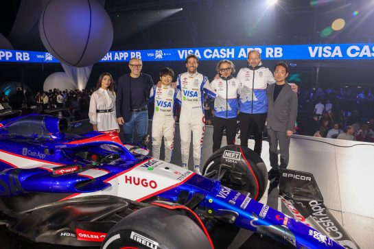 2024 Visa Cash App RB Car Launch in Las Vegas LAS VEGAS, NEVADA - FEBRUARY 08: (L-R) Amna Al Qubaisi of United Arab Emirates and Visa Cash App RB F1 Academy, Stefano Domenicali, CEO of the Formula One Group, Yuki Tsunoda of Japan and Visa Cash App RB, Daniel Ricciardo of Australia and Visa Cash App RB, Laurent Mekies, Team Principal of Visa Cash App RB, Peter Bayer, CEO of Visa Cash App RB and Koji Watanabe, President of HRC pose for a photo at the Visa Cash App RB Livery Launch Event Las Vegas on February 08, 2024 in Las Vegas, Nevada. (Photo by Jesse Grant/Getty Images for Visa Cash App RB) // Getty Images / Red Bull Content Pool // SI202402090080 // Usage for editorial use only //