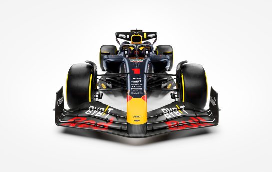 &copy;RedBull