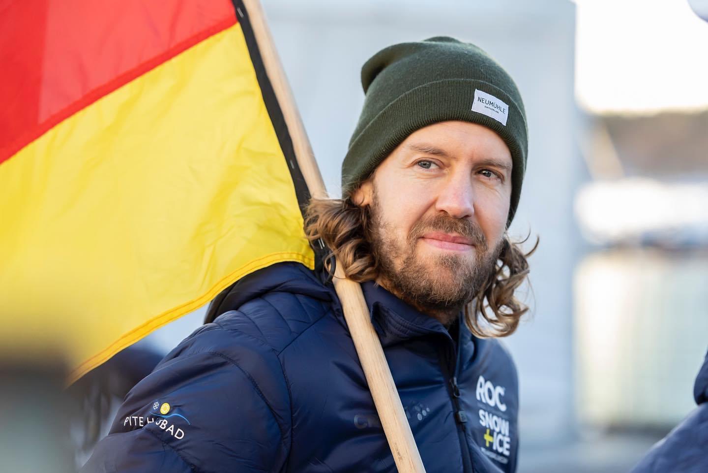 ‘Vettel has to be in the frame’ to replace Hamilton – Jordan