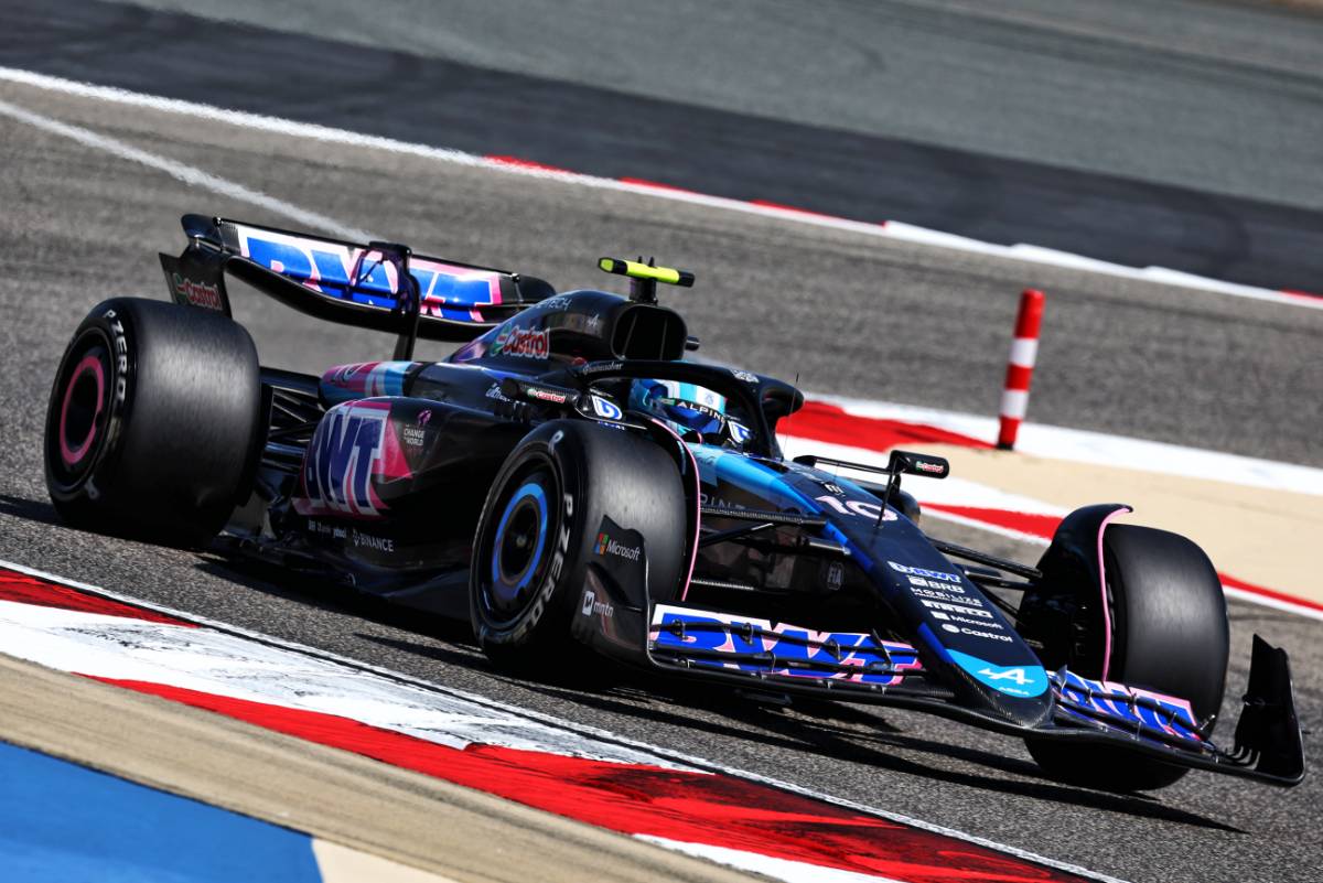 Ocon admits Alpine facing backmarker status in Bahrain