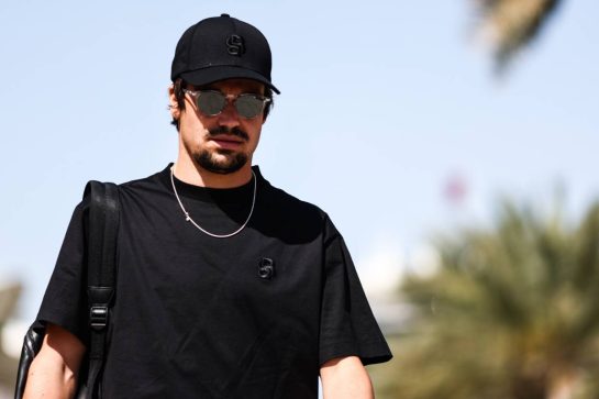 Lance Stroll (CDN), Aston Martin F1 Team 
28.02.2024. Formula 1 World Championship, Rd 1, Bahrain Grand Prix, Sakhir, Bahrain, Preparation Day.
- www.xpbimages.com, EMail: requests@xpbimages.com &copy; Copyright: Charniaux / XPB Images