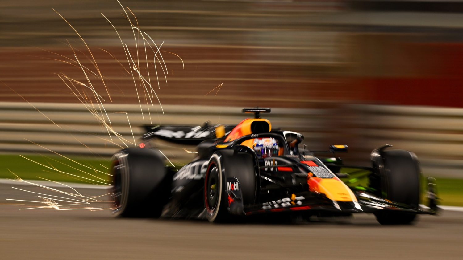 Alonso throws shade at rivals, predicts more Red Bull dominance