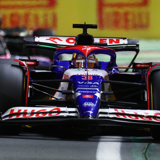 Ricciardo keeping it ‘simple’ amid contract speculations