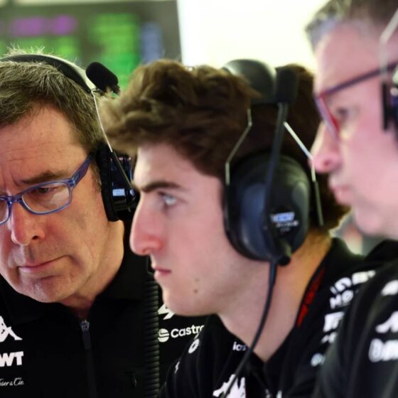 Alpine F1 hit by double technical blow as key figures resign