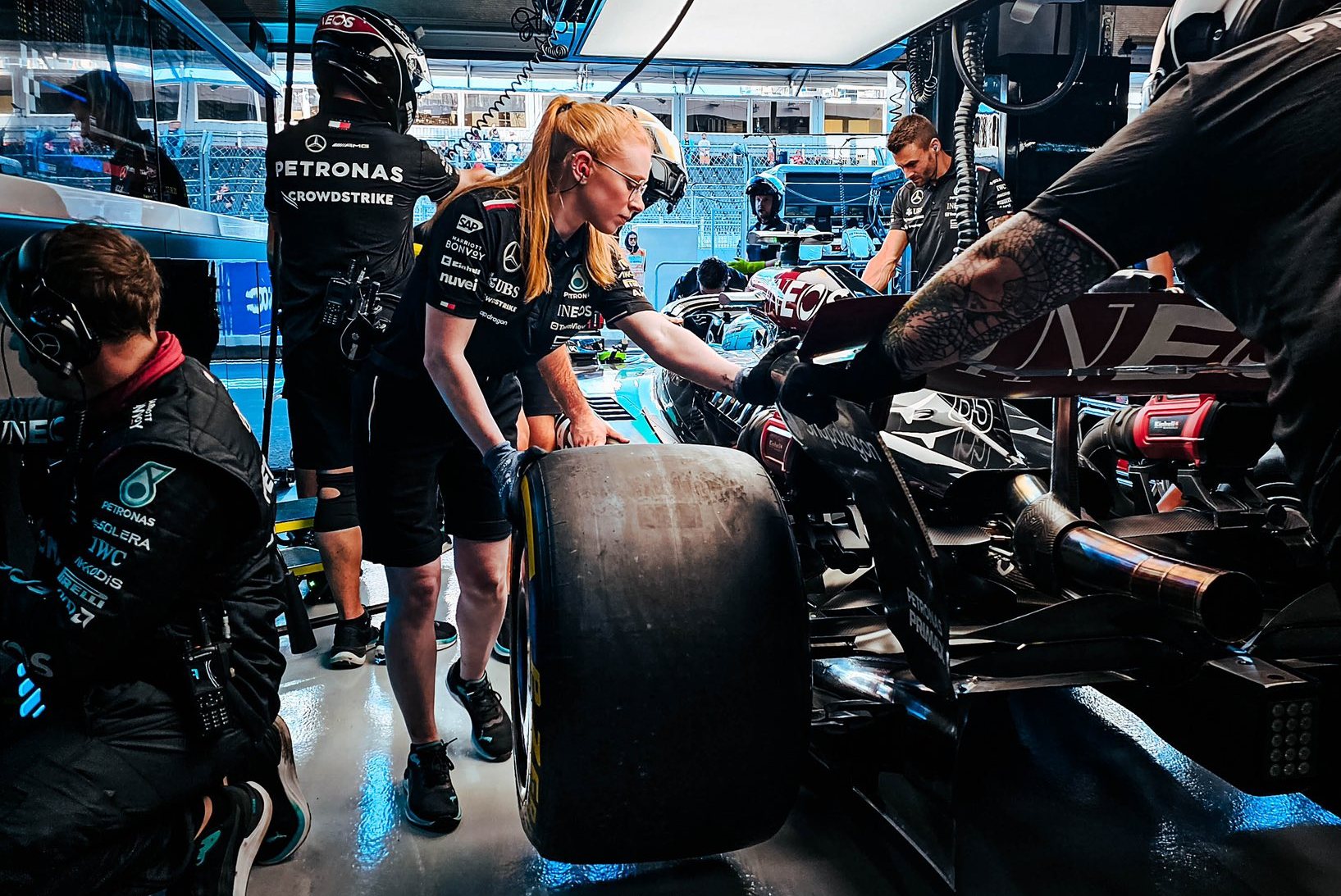 Mercedes hints at ‘fundamental’ cause behind W15 deficit