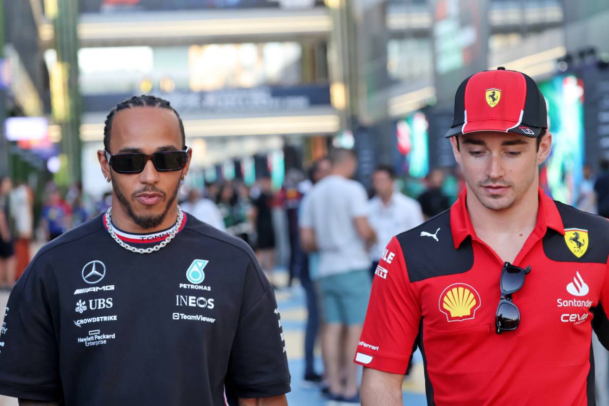(L to R): Lewis Hamilton (GBR) Mercedes AMG F1 with Charles Leclerc (MON) Ferrari. 16.03.2023. Formula 1 World Championship, Rd 2, Saudi Arabian Grand Prix, Jeddah, Saudi Arabia, Preparation Day. - www.xpbimages.com, EMail: requests@xpbimages.com © Copyright: Bearne / XPB Images