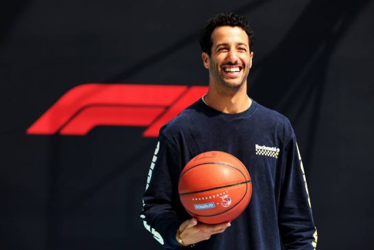 Daniel Ricciardo (AUS) RB plays basketball in the paddock.
18.04.2024. Formula 1 World Championship, Rd 5, Chinese Grand Prix, Shanghai, China, Preparation Day.
- www.xpbimages.com, EMail: requests@xpbimages.com &copy; Copyright: Bearne / XPB Images