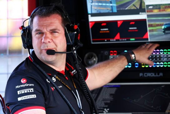 Peter Crolla (GBR) Haas F1 Team Team Manager.
18.04.2024. Formula 1 World Championship, Rd 5, Chinese Grand Prix, Shanghai, China, Preparation Day.
- www.xpbimages.com, EMail: requests@xpbimages.com &copy; Copyright: Batchelor / XPB Images