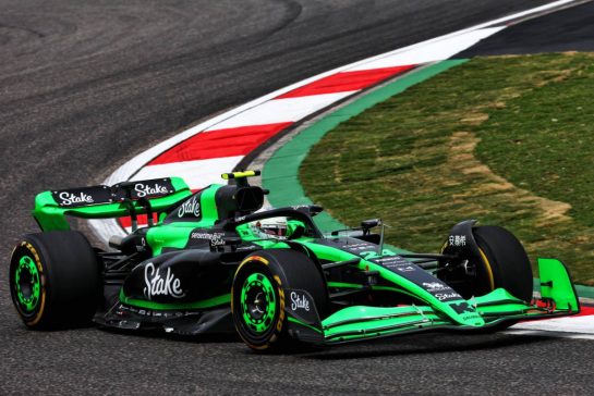 Zhou Guanyu (CHN) Sauber C44.
19.04.2024. Formula 1 World Championship, Rd 5, Chinese Grand Prix, Shanghai, China, Sprint Qualifying Day.
- www.xpbimages.com, EMail: requests@xpbimages.com © Copyright: Batchelor / XPB Images
