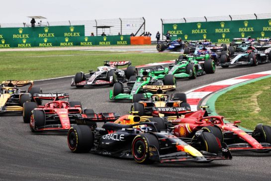 Sergio Perez (MEX) Red Bull Racing RB20 at the start of Sprint.
20.04.2024. Formula 1 World Championship, Rd 5, Chinese Grand Prix, Shanghai, China, Sprint and Qualifying Day.
- www.xpbimages.com, EMail: requests@xpbimages.com &copy; Copyright: Bearne / XPB Images