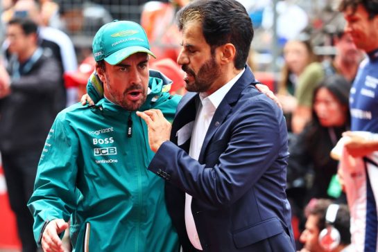 (L to R): Fernando Alonso (ESP) Aston Martin F1 Team with Mohammed Bin Sulayem (UAE) FIA President on the grid.
21.04.2024. Formula 1 World Championship, Rd 5, Chinese Grand Prix, Shanghai, China, Race Day.
- www.xpbimages.com, EMail: requests@xpbimages.com © Copyright: Batchelor / XPB Images