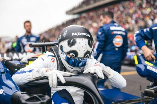 Alexander Albon (THA) Williams Racing FW46 on the grid.
21.04.2024. Formula 1 World Championship, Rd 5, Chinese Grand Prix, Shanghai, China, Race Day.
- www.xpbimages.com, EMail: requests@xpbimages.com © Copyright: Bearne / XPB Images