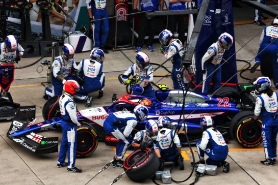 Yuki Tsunoda (JPN) RB VCARB 01 makes a pit stop.
21.04.2024. Formula 1 World Championship, Rd 5, Chinese Grand Prix, Shanghai, China, Race Day.
- www.xpbimages.com, EMail: requests@xpbimages.com © Copyright: Coates / XPB Images