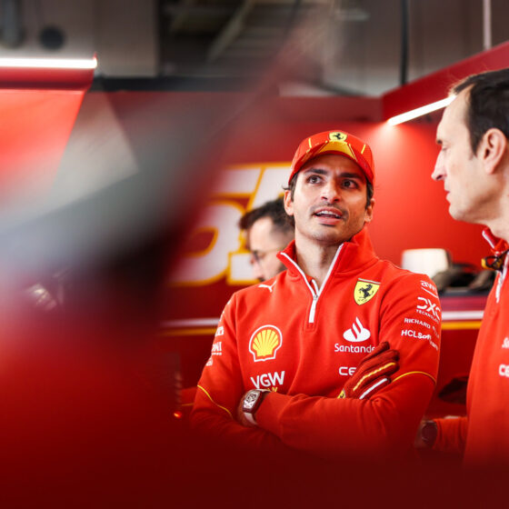 Hot property Sainz pushing for faster contract talks