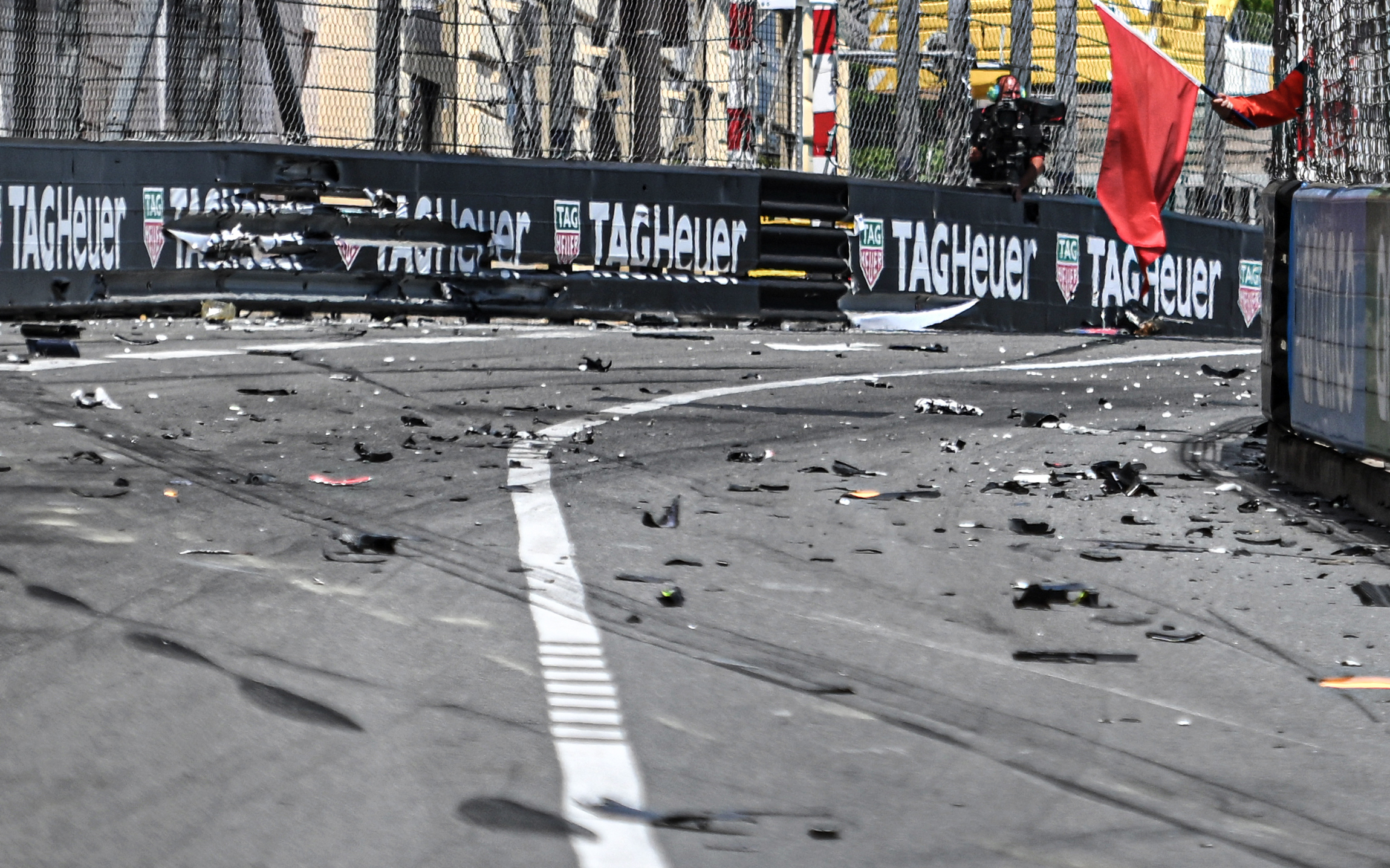 Norris critical of ‘unfair’ red flag rule that benefited Sainz