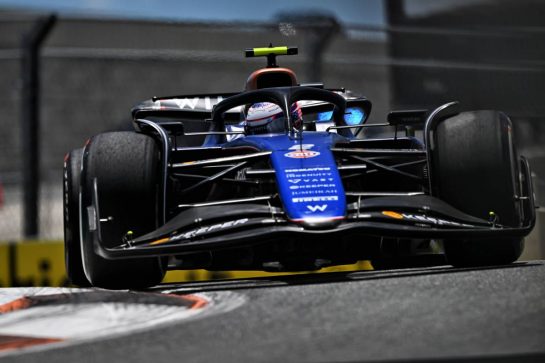 Logan Sargeant (USA) Williams Racing FW46.
03.05.2024. Formula 1 World Championship, Rd 6, Miami Grand Prix, Miami, Florida, USA, Sprint Qualifying Day.
- www.xpbimages.com, EMail: requests@xpbimages.com © Copyright: Price / XPB Images