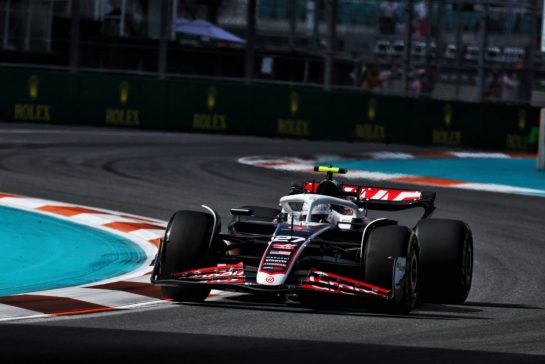 Nico Hulkenberg (GER) Haas VF-24.
03.05.2024. Formula 1 World Championship, Rd 6, Miami Grand Prix, Miami, Florida, USA, Sprint Qualifying Day.
- www.xpbimages.com, EMail: requests@xpbimages.com © Copyright: Moy / XPB Images
