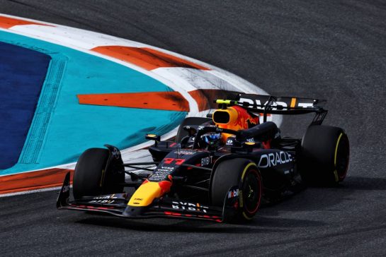 Sergio Perez (MEX) Red Bull Racing RB20.
03.05.2024. Formula 1 World Championship, Rd 6, Miami Grand Prix, Miami, Florida, USA, Sprint Qualifying Day.
- www.xpbimages.com, EMail: requests@xpbimages.com © Copyright: Moy / XPB Images