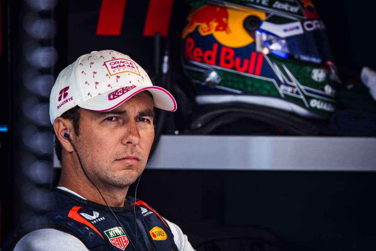 Szafnauer tips Perez to stay at Red Bull after Miami near-miss