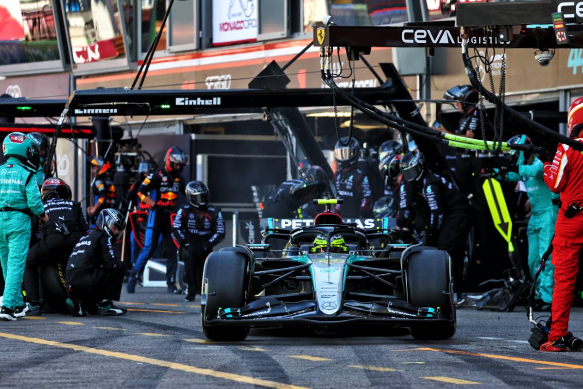 Wolff: No preferential treatment at Mercedes despite Hamilton’s skepticism