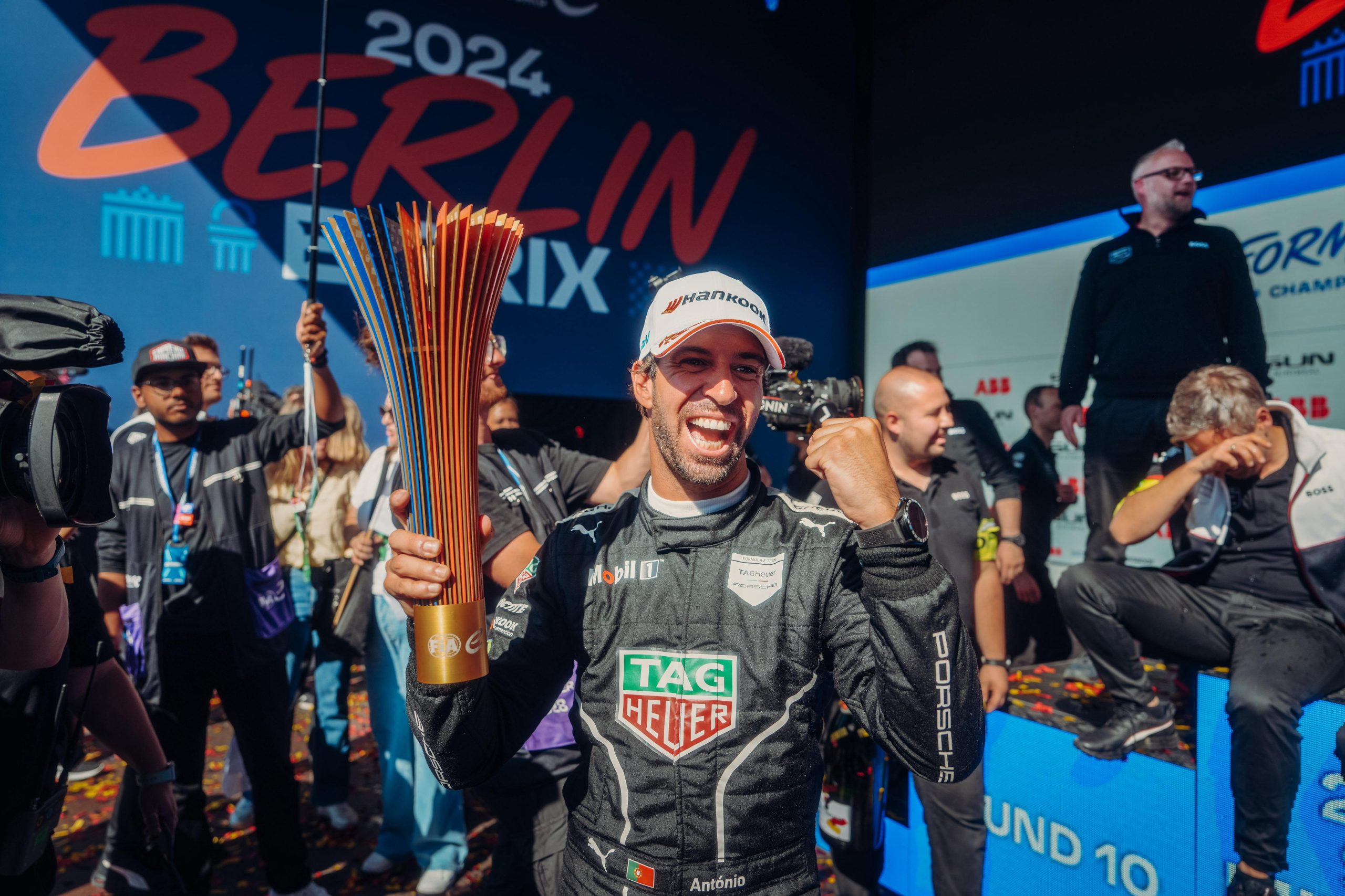 Berlin E-Prix: Da Costa hands Porsche first win on home soil