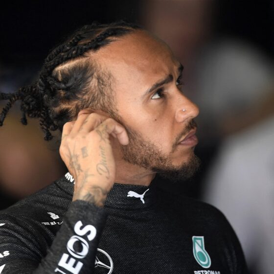 Lewis Hamilton Mysteriously Loses Advantage Against George Russell in Equal Machinery