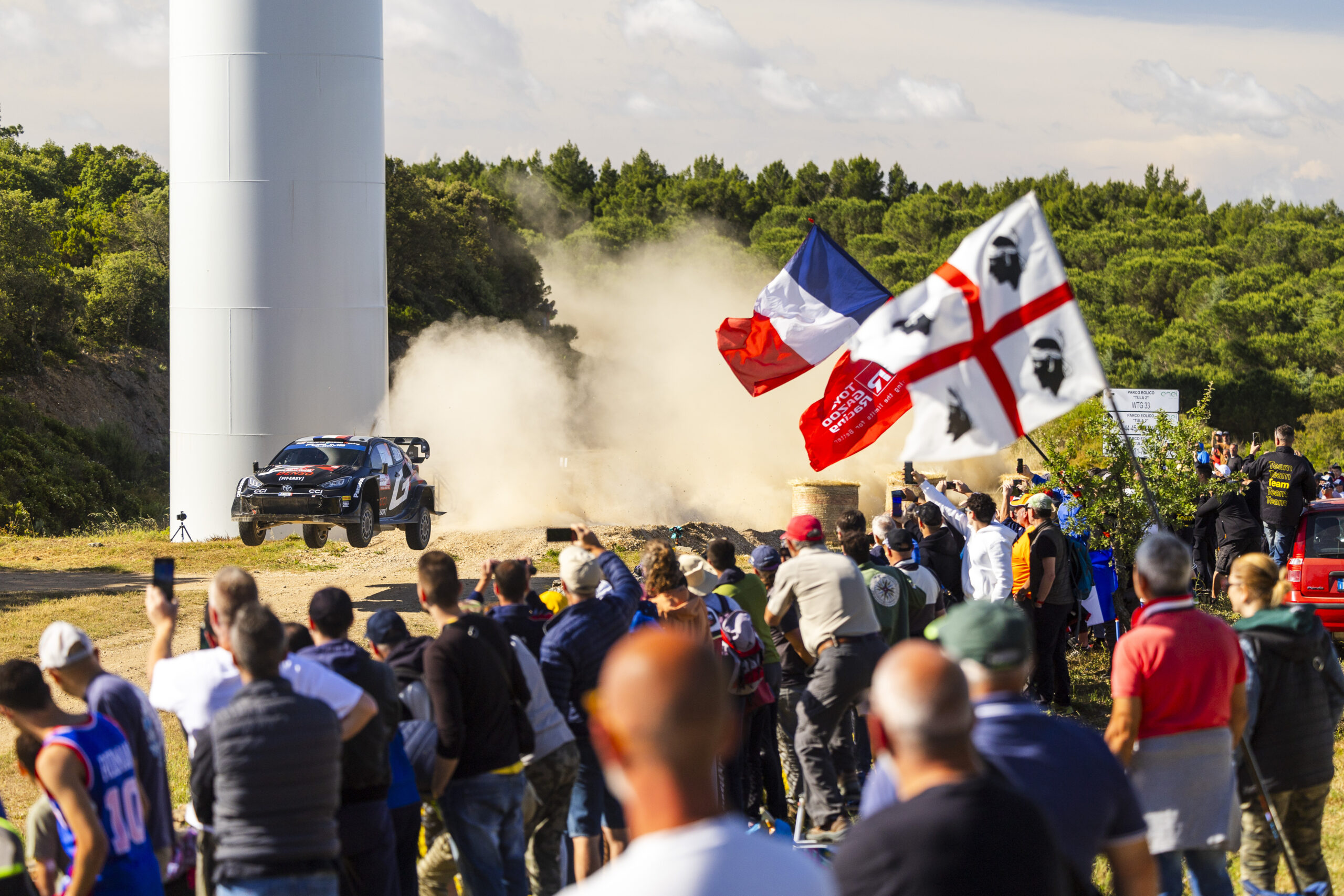 WRC – Ogier claims Saturday lead ahead of Tänak on Rally Italia Sardegna