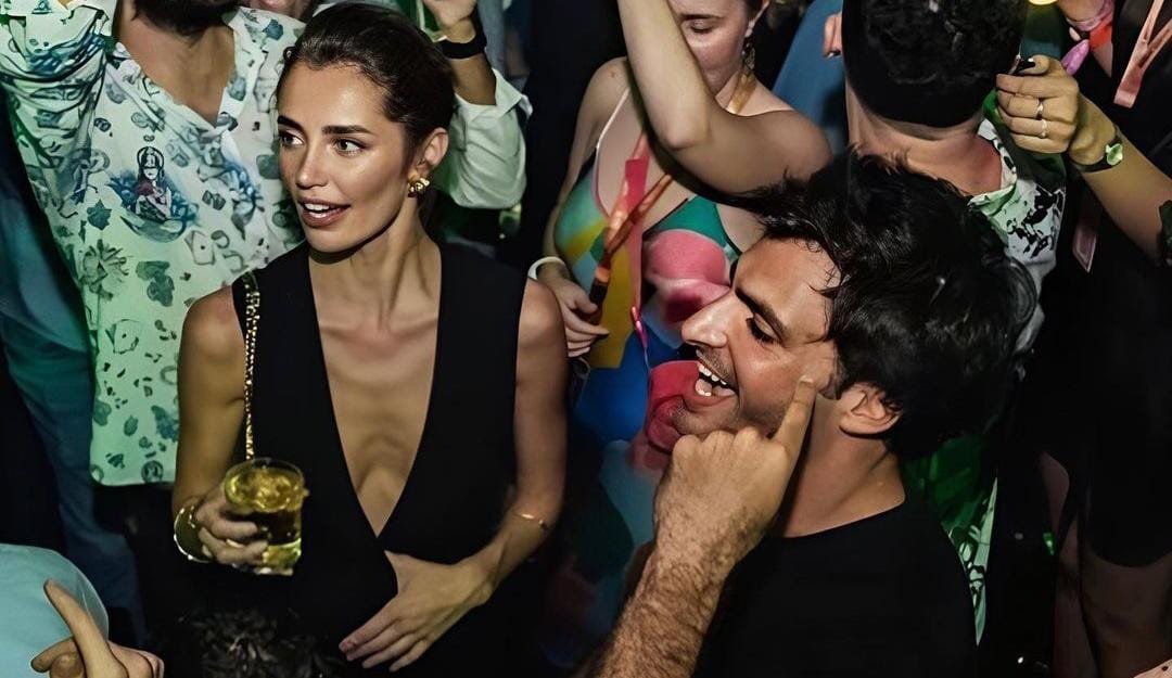 GF Rebecca Donaldson ‘Exposed’ for Keeping an Eye on Carlos Sainz’s Ex Isa Herneaz