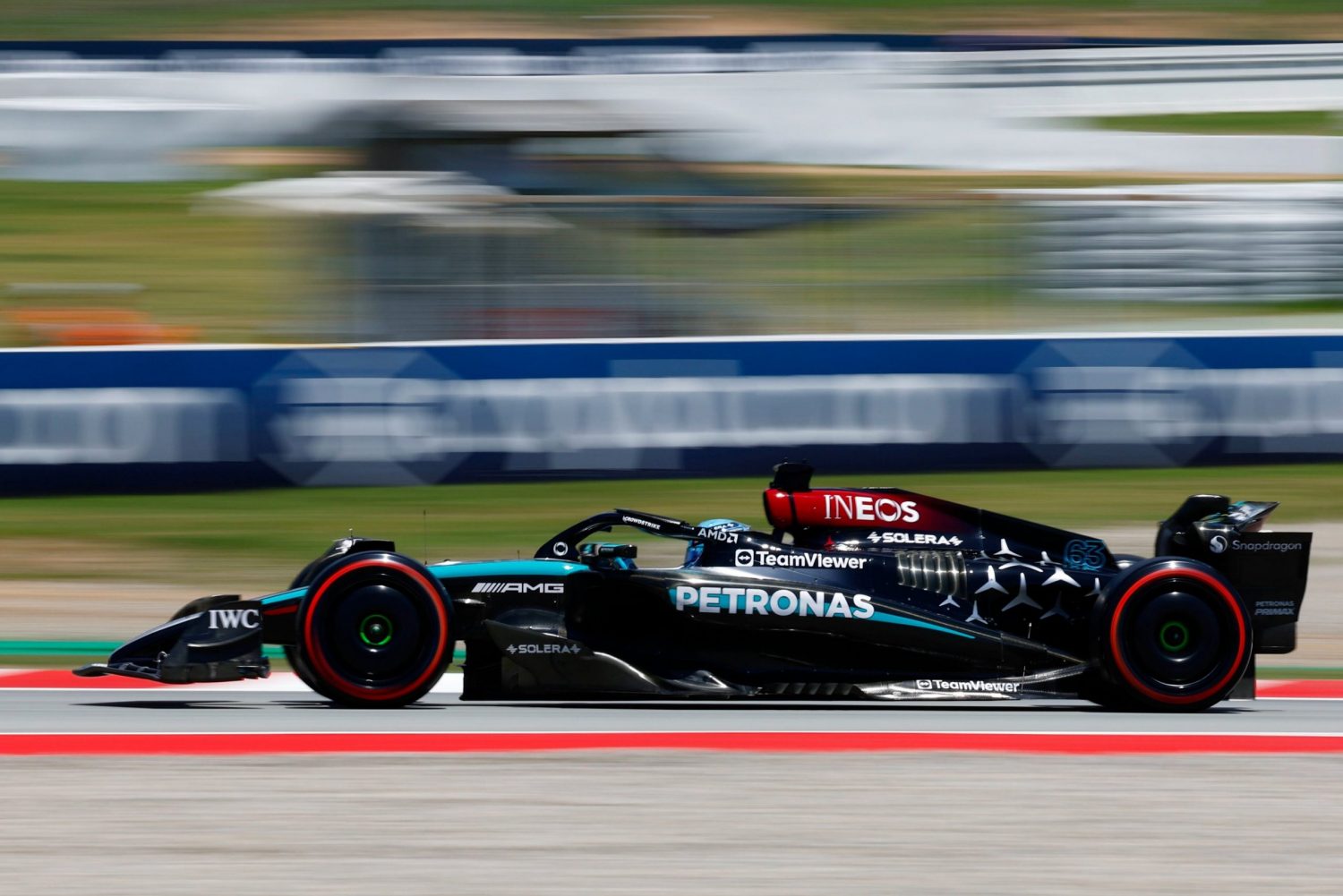 Russell plays down Q3 ‘slipstream’ frustration with Hamilton
