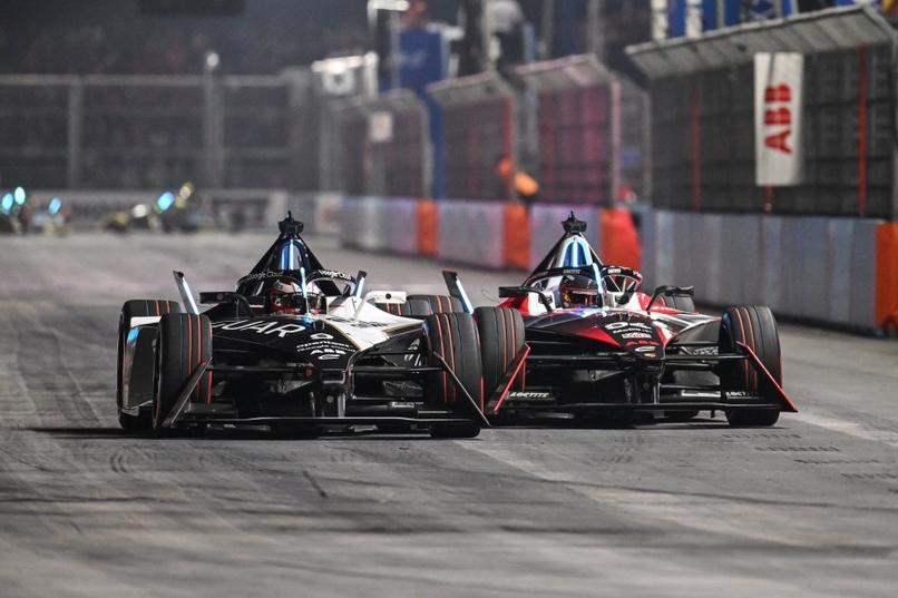 Porsche’s Wehrlein seals Formula E world title in London