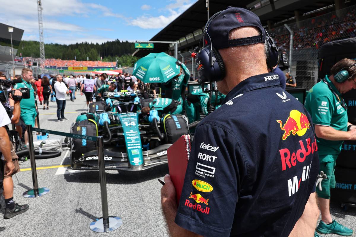 Aston Martin ups the ante, offers Newey £100 million deal!