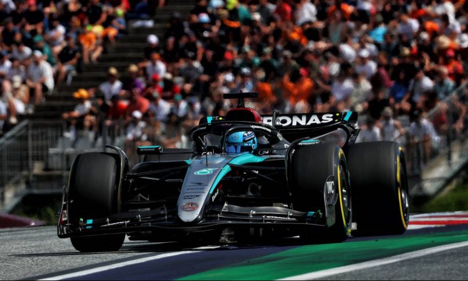 Russell celebrates victory after ‘picking up the pieces’