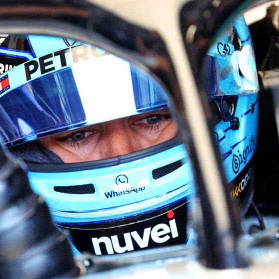 Hot weather affecting Russell and Hamilton in Hungary