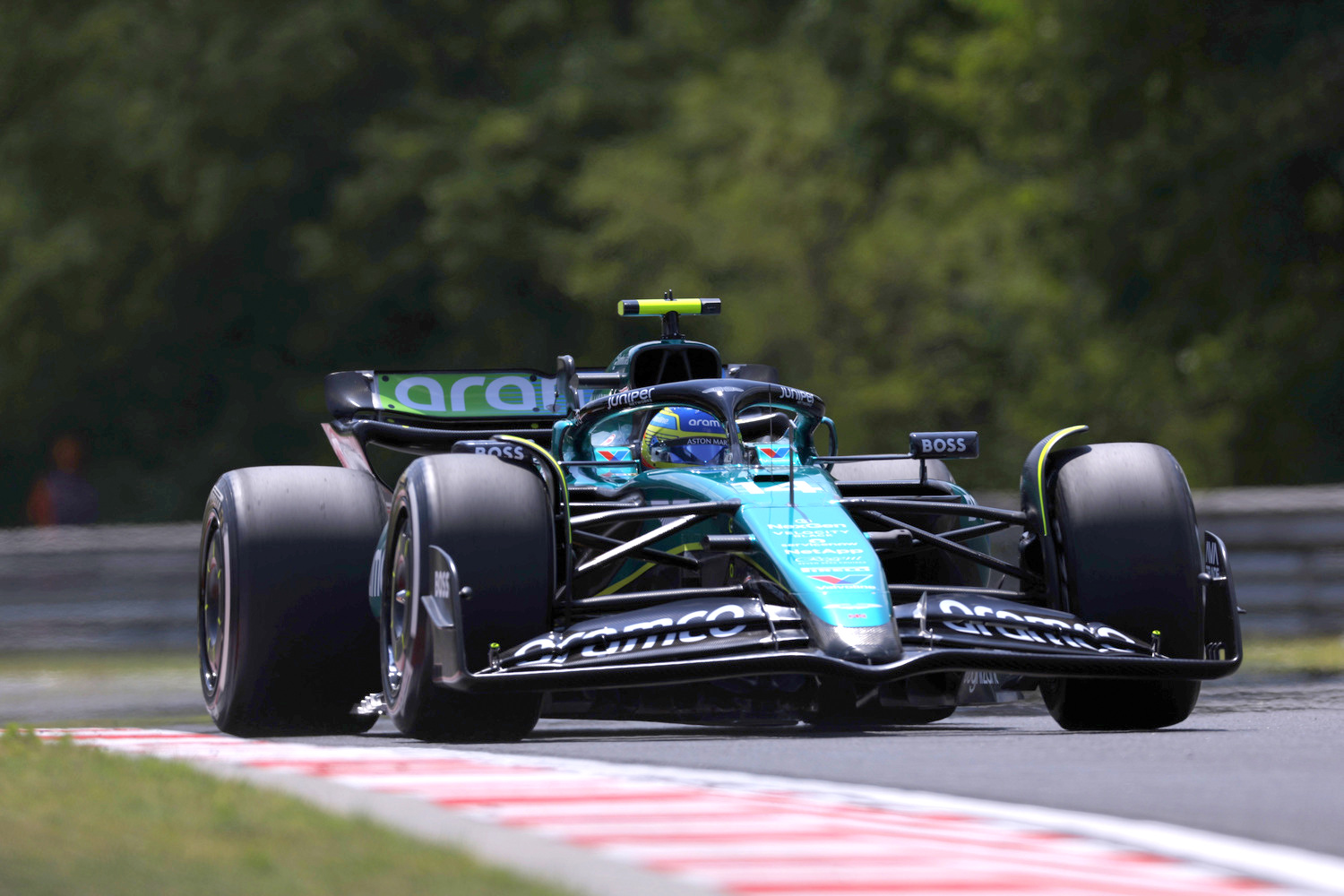 Alonso: Aston must enjoy process of becoming ‘a big team’