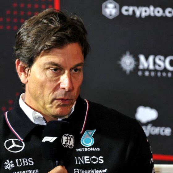 Wolff confirms recent talks with Verstappen camp for 2025