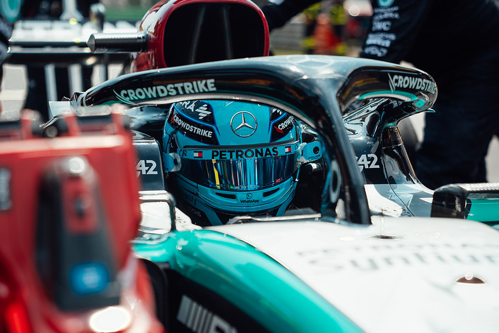 Russell takes the blame for costly opening lap in Italian GP