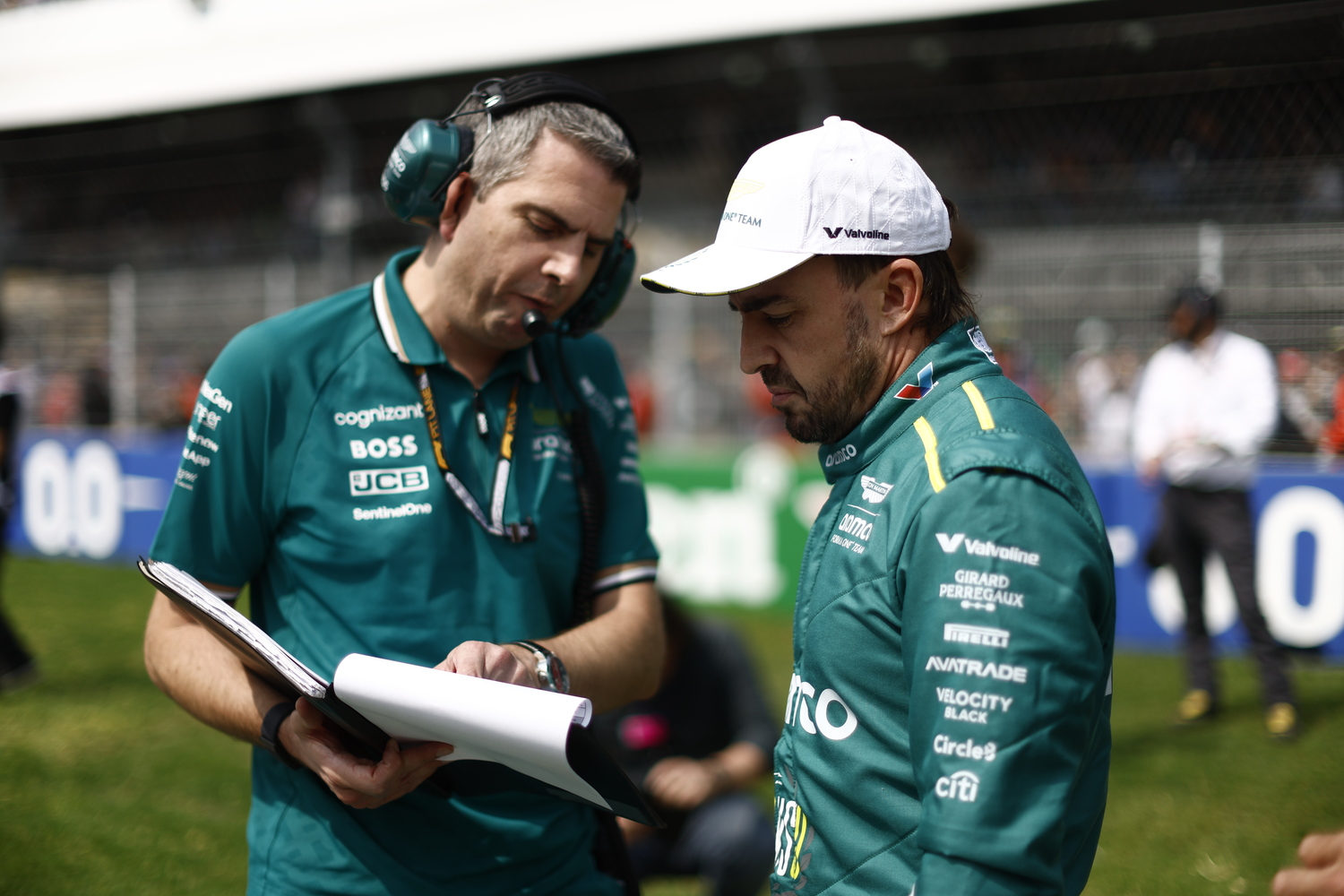 Alonso’s 400th race marred by brake issue in Mexico