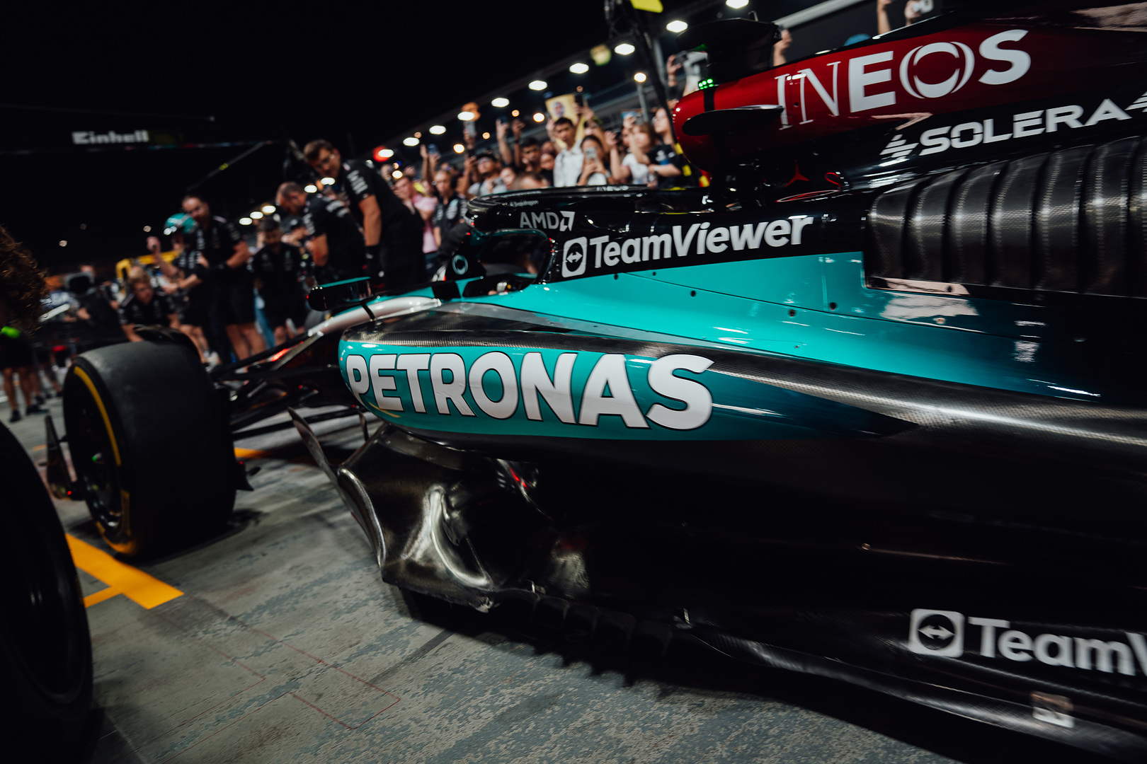 Hamilton: Mercedes stagnant amid rivals’ development gains