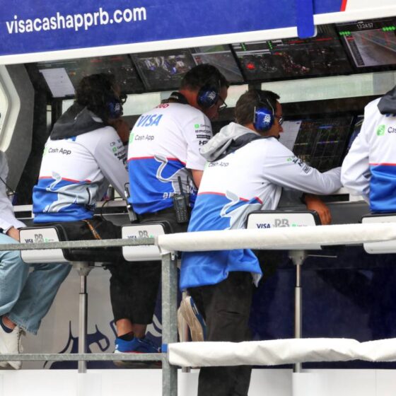 Lawson appreciative of Ricciardo’s support amidst seat change
