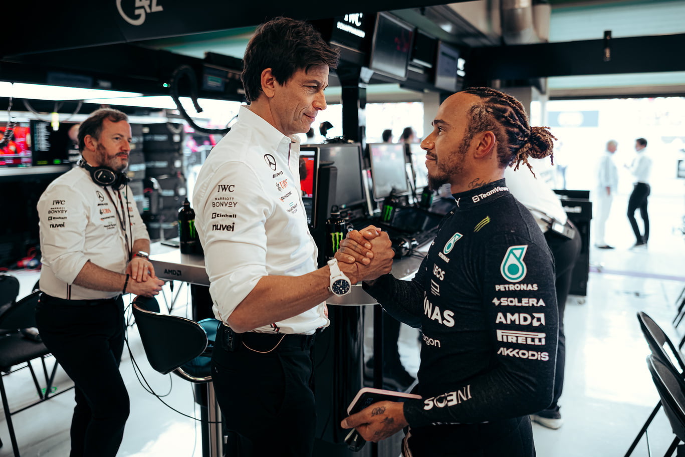 Wolff’s first clue on Hamilton’s move to Ferrari came from Sainz Sr.